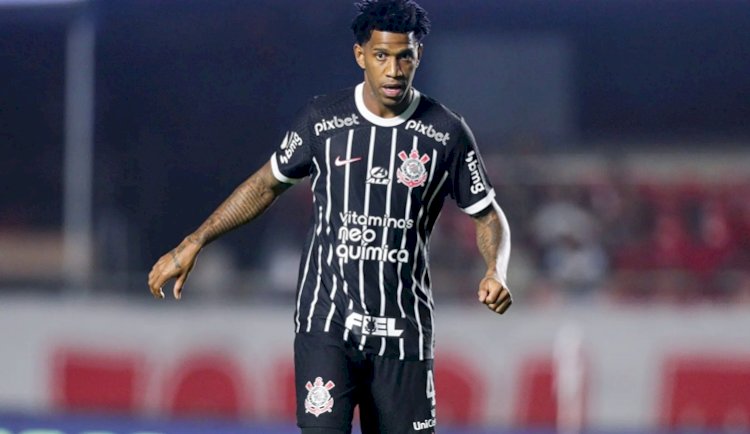 Gil acredita que Corinthians ficou 'assustado' após gol do São Paulo