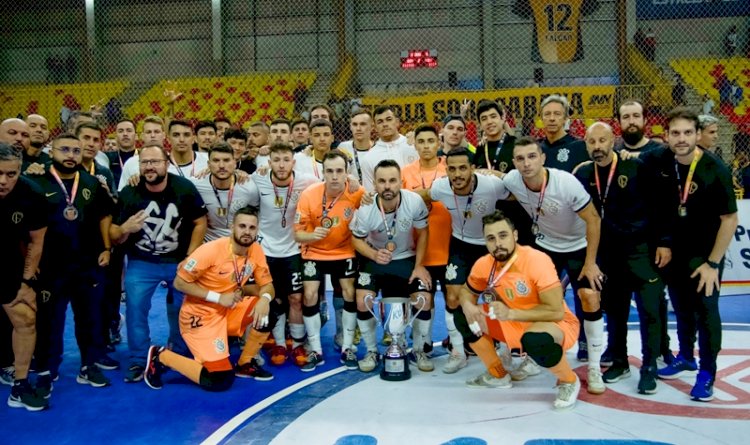 Corinthians perde outra para o Magnus e fica com o vice no Estadual de Futsal